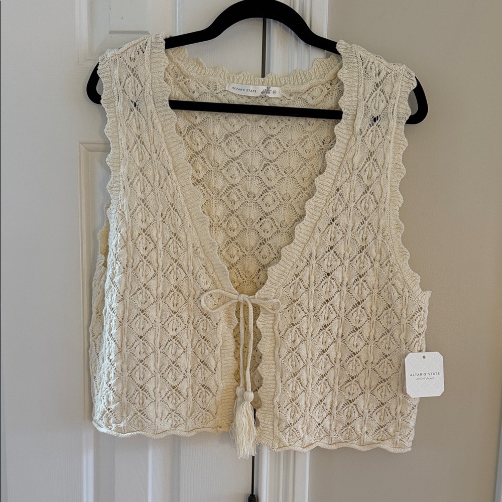 NWT Altar'd State Ivory Knit Vest Sz XXL